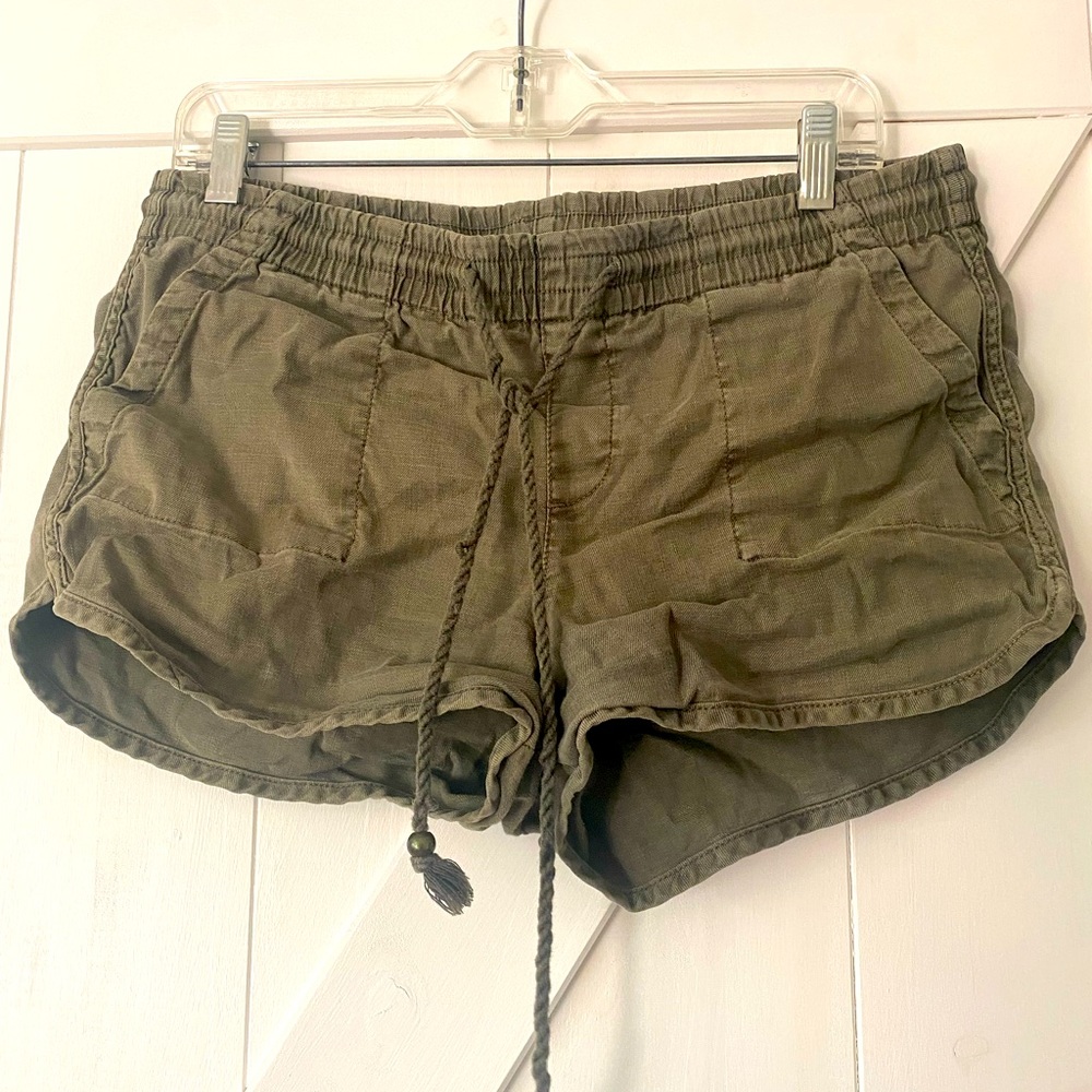 Casual short